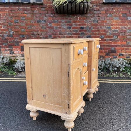 Antikes Sideboard aus Kiefernholz Massivholz 1850
