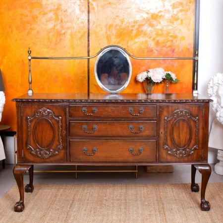 Antikes geschnitztes Mahagoni-Sideboard 