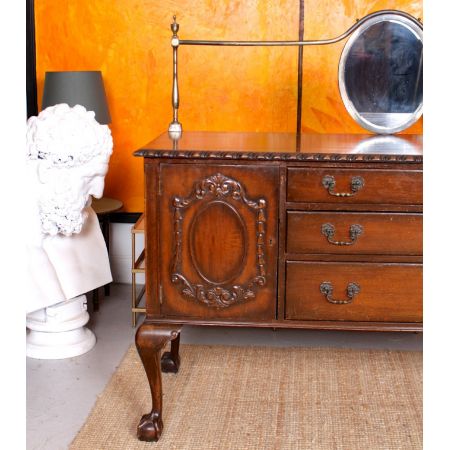 Antikes geschnitztes Mahagoni-Sideboard 