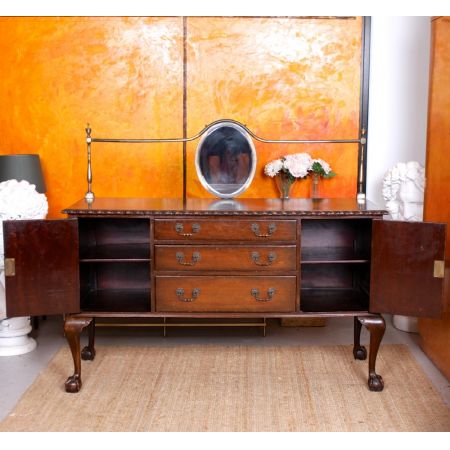 Antikes geschnitztes Mahagoni-Sideboard 