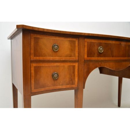 Antikes Mahagoni-Sideboard im Sheraton-Stil