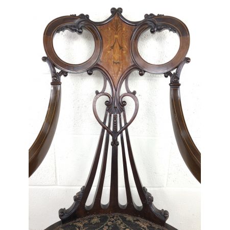 Antiker Inlaid Mahagoni Sessel im Art nouveau Stil