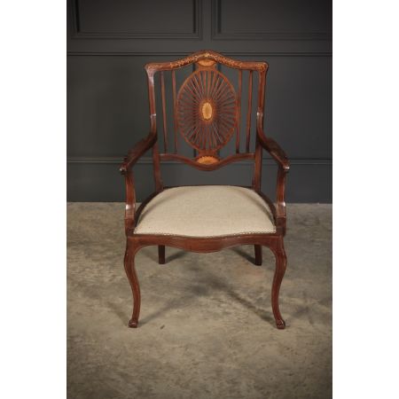 Antiker eingelegter Mahagonisessel