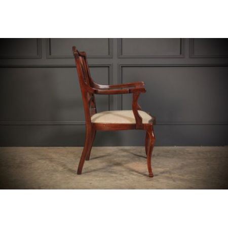 Antiker eingelegter Mahagonisessel