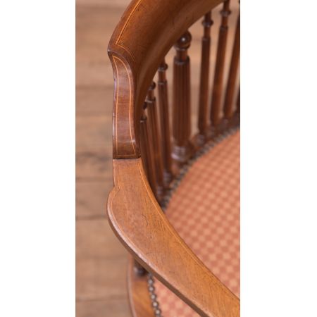 Antiker ovaler Inlaid Armchair aus Mahagoni