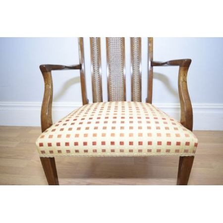 Antiker Inlaid Sessel aus Mahagoni 