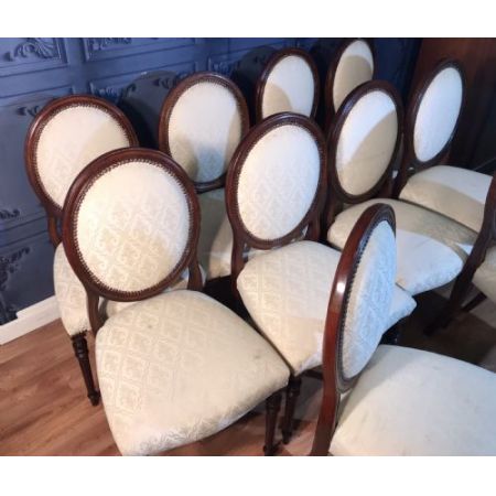 Satz von zehn Mahagoni-Esszimmerstühlen von 1930