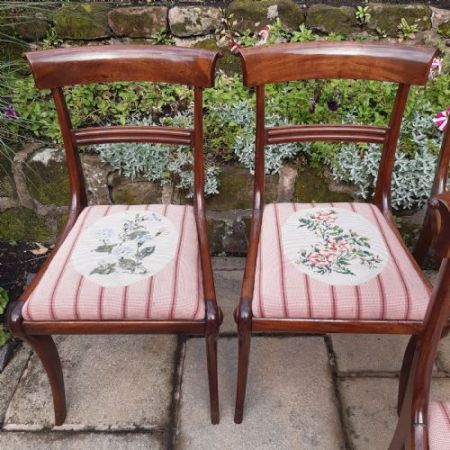 Antiker Satz von sechs Mahagoni-Stühlen 