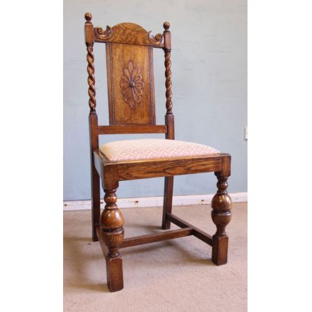 Antikes Set aus sechs Eichen-Esszimmerstühlen