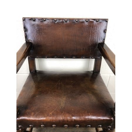 Antikes Set mit sechs Esszimmerstühlen aus Eichenholz und Leder