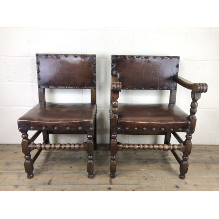 Antikes Set mit sechs Esszimmerstühlen aus Eichenholz und Leder