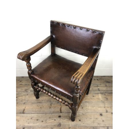 Antikes Set mit sechs Esszimmerstühlen aus Eichenholz und Leder