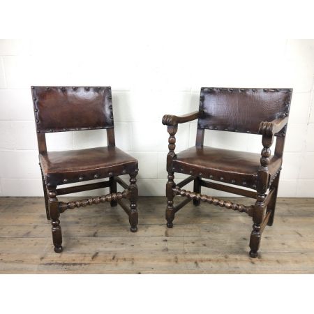 Antikes Set mit sechs Esszimmerstühlen aus Eichenholz und Leder