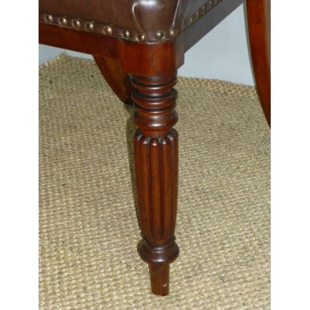 Antikes Set mit sechs gepolsterten Mahagoni Esszimmerstühle von Gilllows 