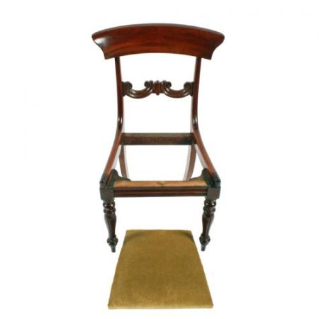 Antikes Set mit sechs Mahagoni-Stühlen