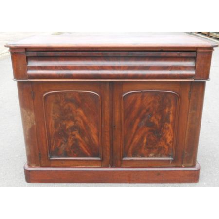 Antikes Sideboard aus Mahagoni Massivholz 1850