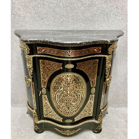 Antiker Beistellschrank im Louis-XVI.-Stil mit Marmorplatte 1920 