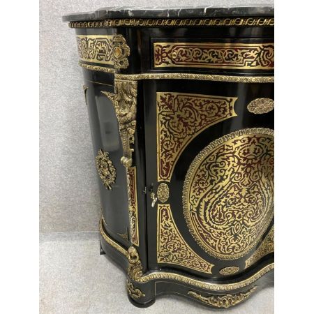 Antiker Beistellschrank im Louis-XVI.-Stil mit Marmorplatte 1920 