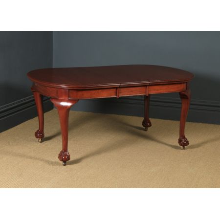 Antiker ausziehbarer Esstisch aus der viktorianischen Epoche