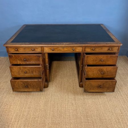 Viktorianischer Pedestal Partners Desk Walnussholz Massivholzantik 1840