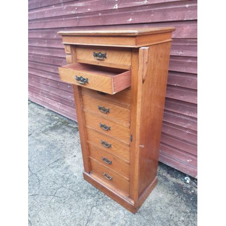 Antike Wellington Kommode aus Eichenholz