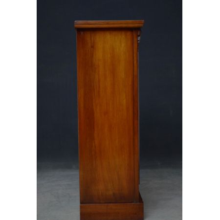 Viktorianische Wellington-Kommode aus Nussbaumholz