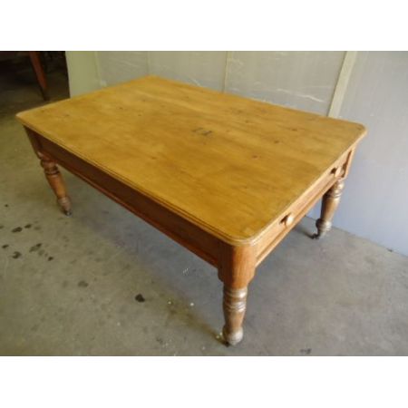 Antiker dining table mit Schubladen 19. Jahrhundert