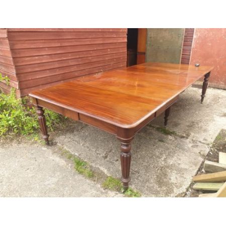 Regency Esstisch aus massivem Mahagoni 19. Jahrhundert