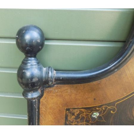 Handbemaltes Bettgestell aus Metall 19. Jahrhundert