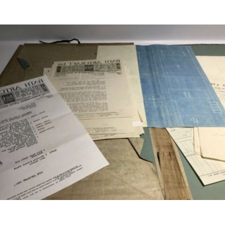 Antiker Art Deco Kleiderschrank