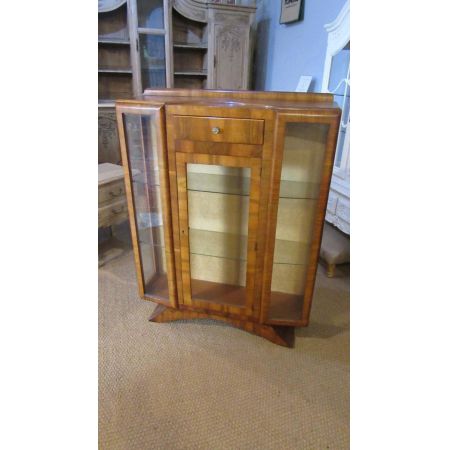 Art Deco Vitrine aus Nussbaum