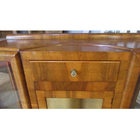 Art Deco Vitrine aus Nussbaum