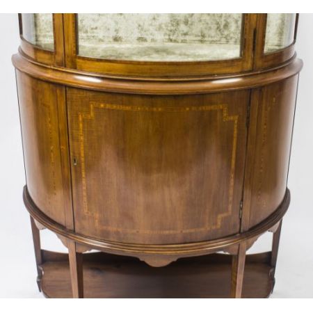 Antike edwardianische Halbmond-Glasitrine 