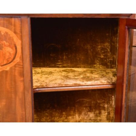 Jugendstil-Intarsien-Vitrine