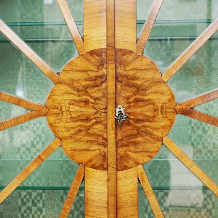 Achteckige Art-Deco-Vitrine