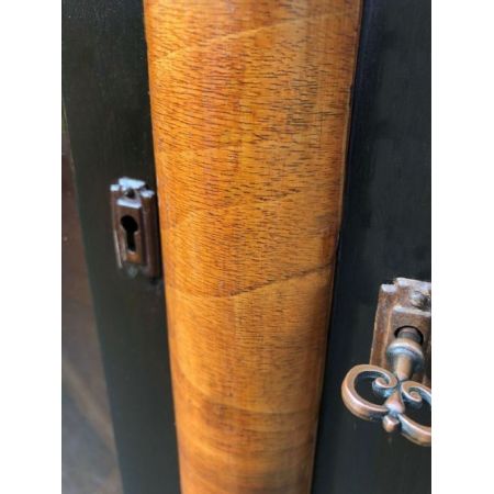 Runde Art Deco Vitrine 