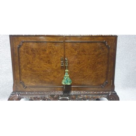 Hochwertiger Wurzelholz-Cocktailschrank