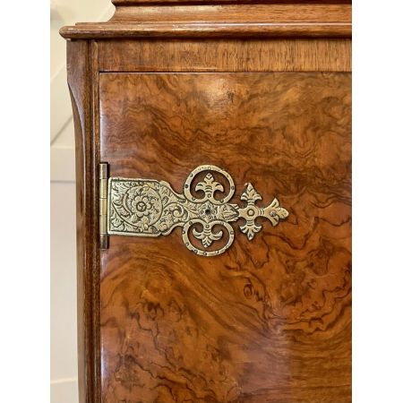 Hochwertiger Wurzelholz-Cocktailschrank