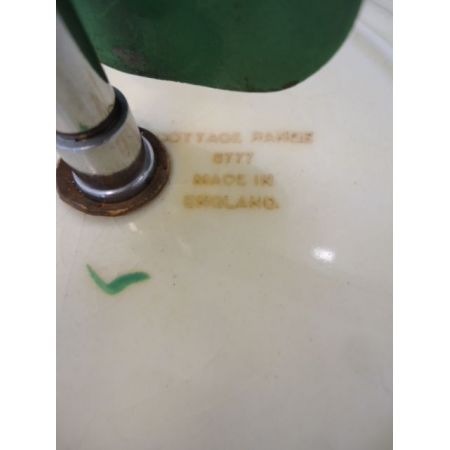 Deko Kuchenständer mit Blumendekoration