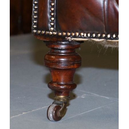 viktorianisches Serpentin Chesterfield-Sofa