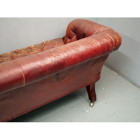 Schottisches Chesterfield-Sofa von John Taylor