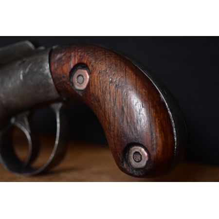 Antiker Pepperbox aus dem 19. Jahrhundert