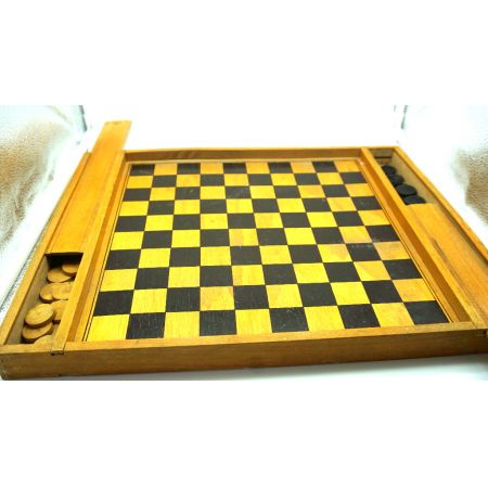 Damespiel  vintage Holzkasten mit Steinen