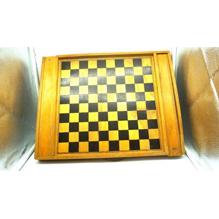 Damespiel  vintage Holzkasten mit Steinen