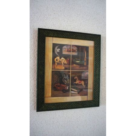 Antikes Bild Kinderzimmer mit grünem Rahmen