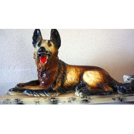 Skulptur eines Schäferhundes Platre France 