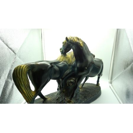 Antike schwarz goldene Pferdefigur France 