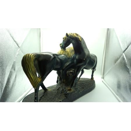 Antike schwarz goldene Pferdefigur France 