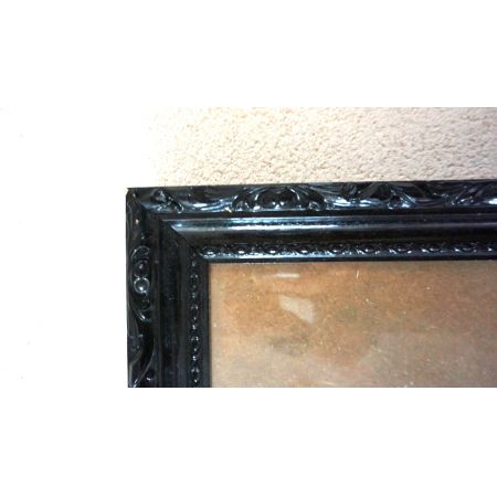 Schöner schwarzer Holzbilderrahmen