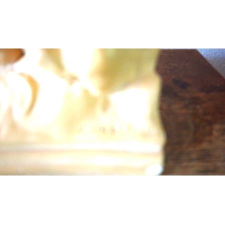 Antike Figur Mädchen im Kleid